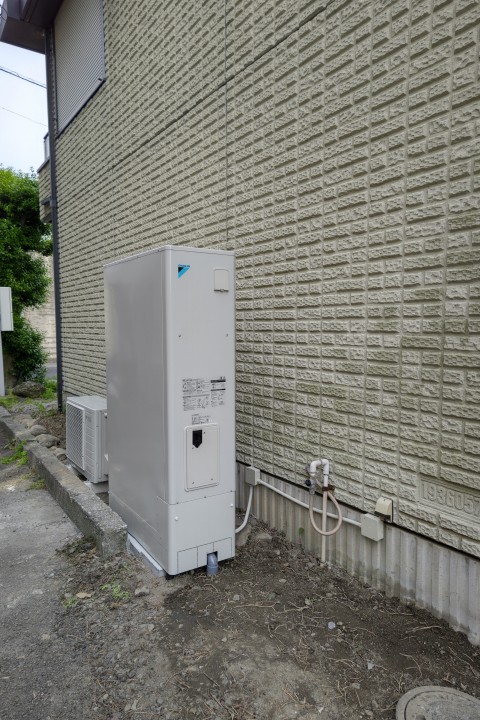 埼玉県熊谷市　S様邸　オール電化　ガス給湯器　エコキュート　導入工事サムネイル